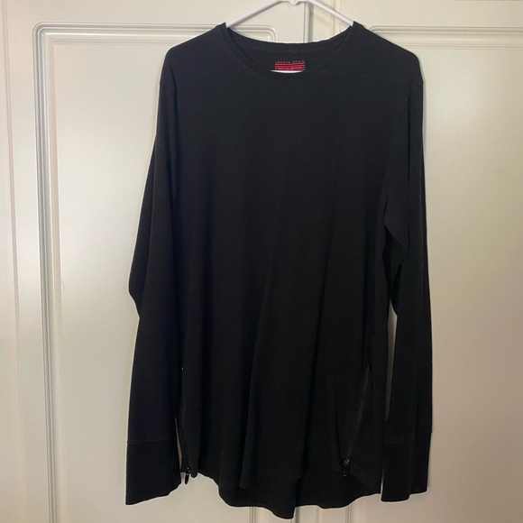 Legacy Edition, L,Men’s black,100% cotton,unique side bottom zippers w/thumbhole - Picture 1 of 7